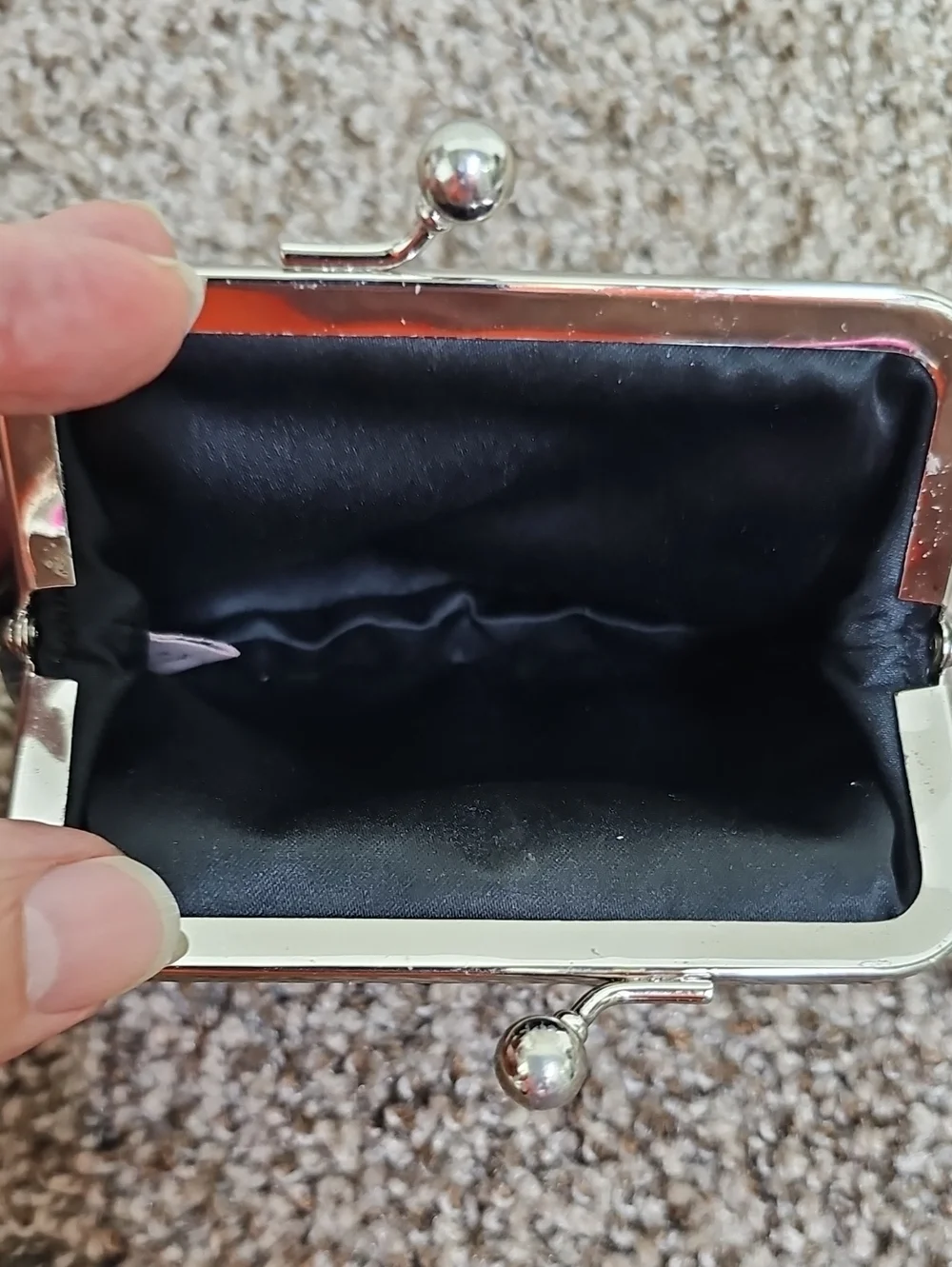 COACH KISSLOCK LEATHER COIN PURSE BFPM-07-148